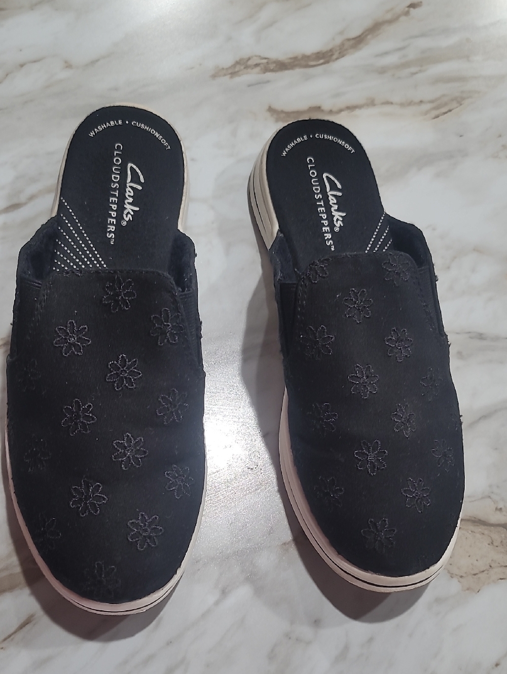 Clarks Cloudstepper Canvas Mule Sneakers